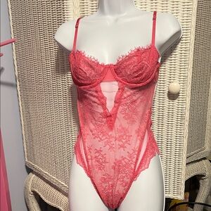 Victoria's Secret coral Lace and mesh teddy.